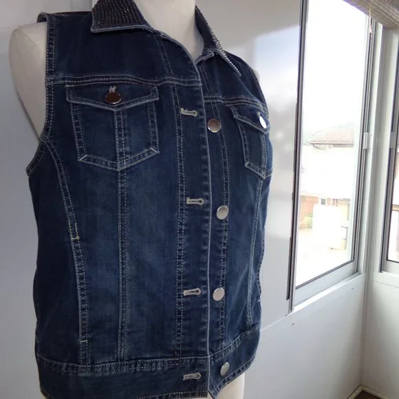 Chico's Platinum Rhinestone Vest - Picture 2 of 7